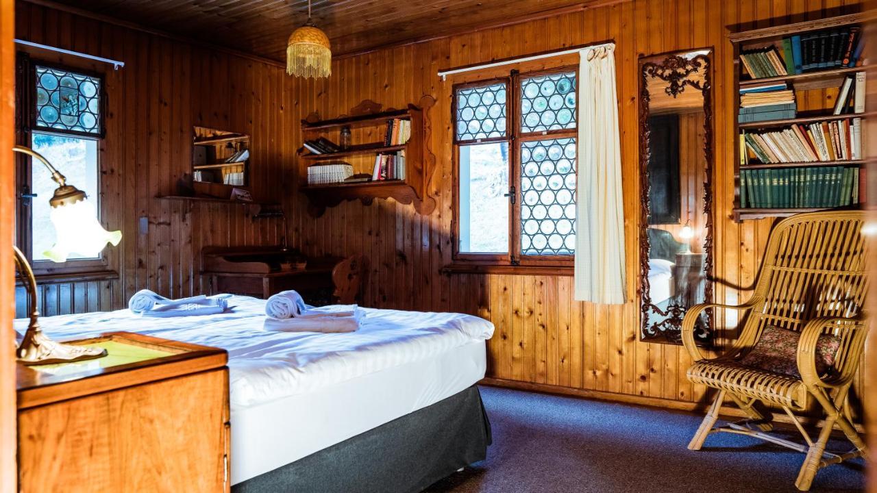 Hotel Hof Zuort Sent Esterno foto
